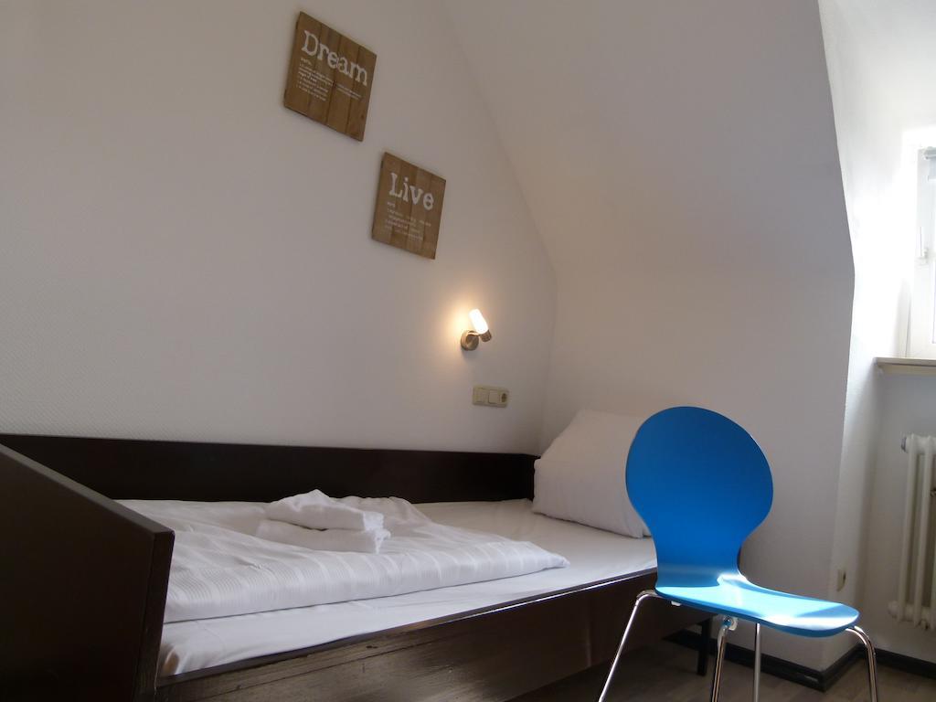 Kolping Hostel Trier Im Warsberger Hof Cameră foto